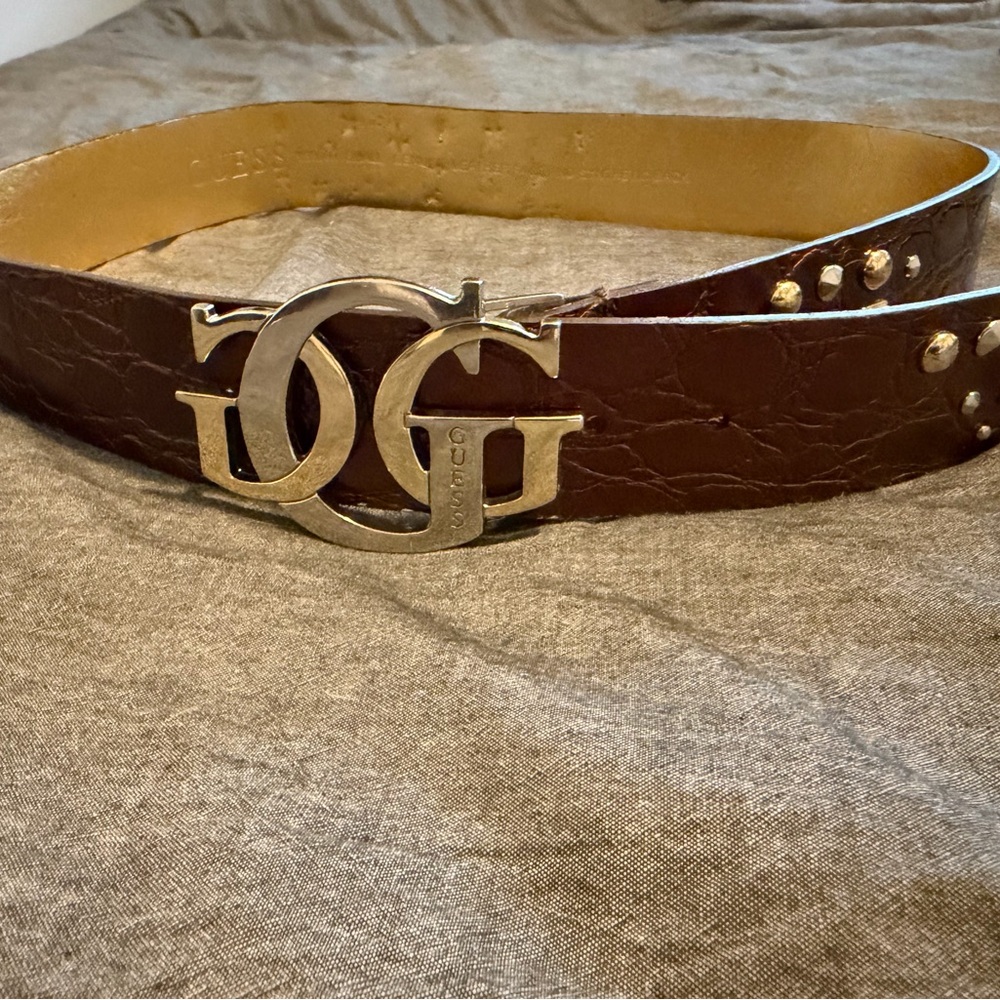 Guess Dark Brown Croc-Embossed Belt with Gold Double G Buckle